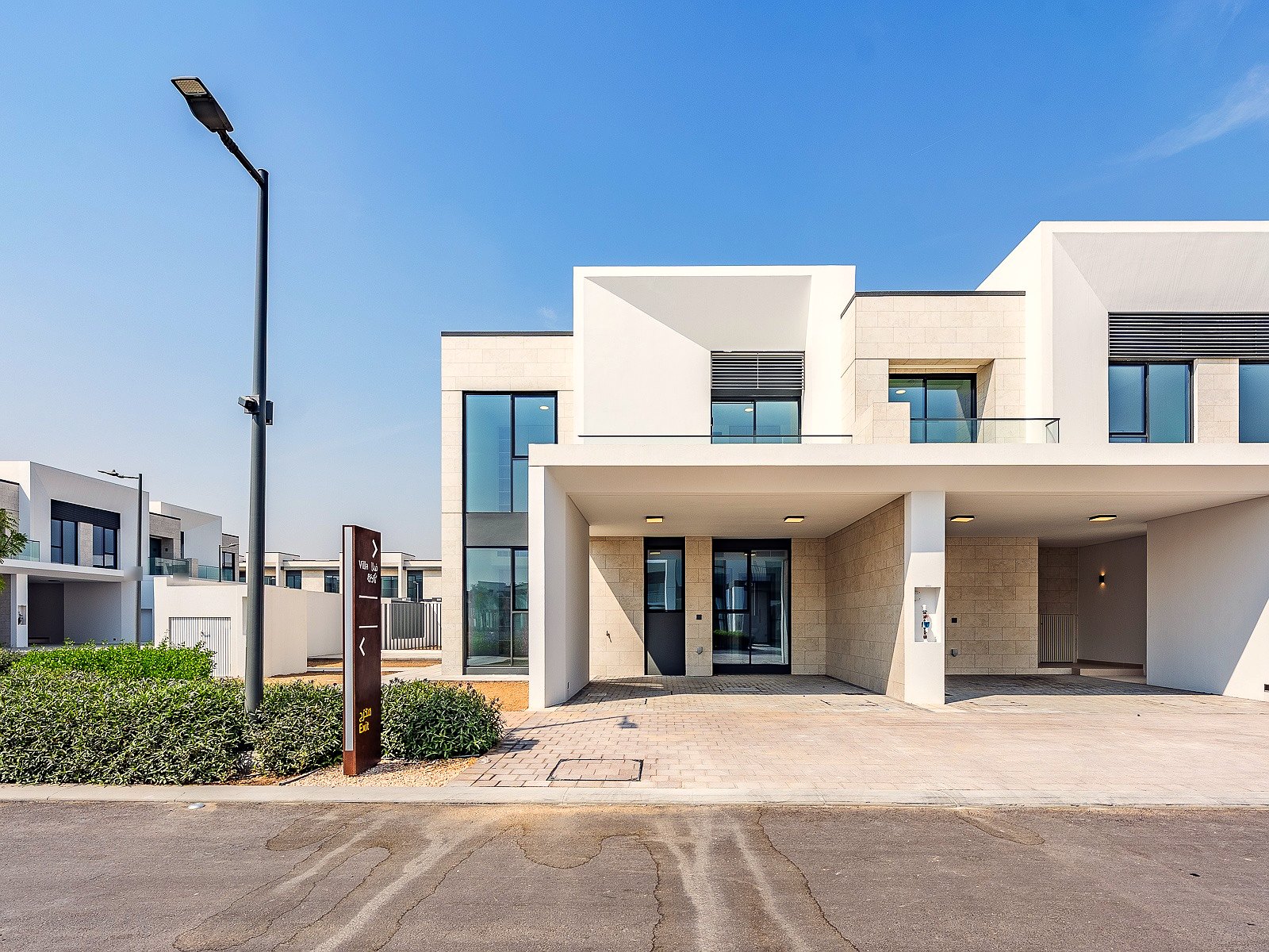 Prime Location | Private Garden | Vacant